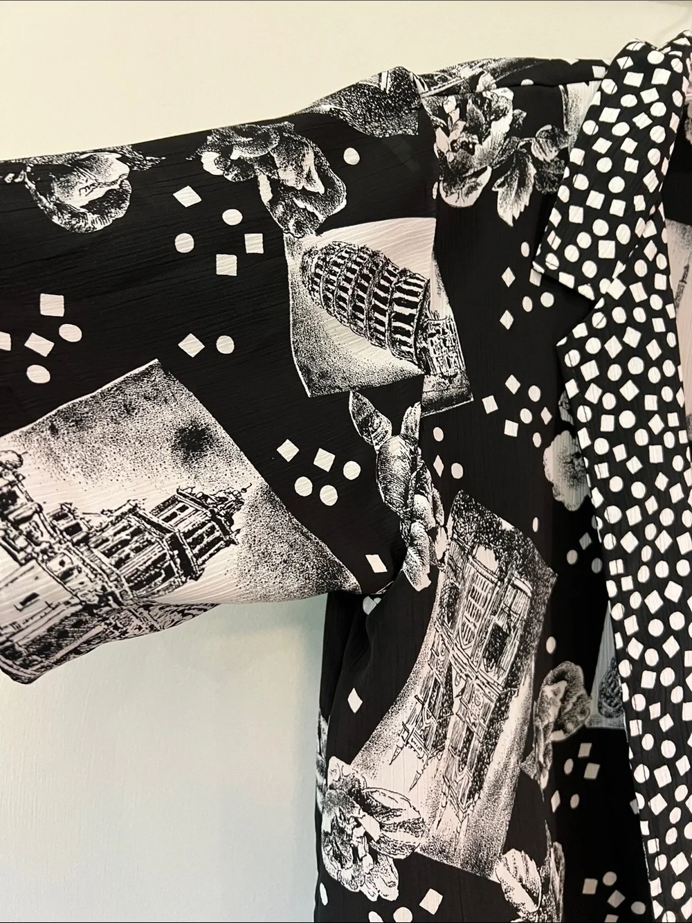 80s vintage - Black & White Short Sleeve Tie-Front Blouse - Graff